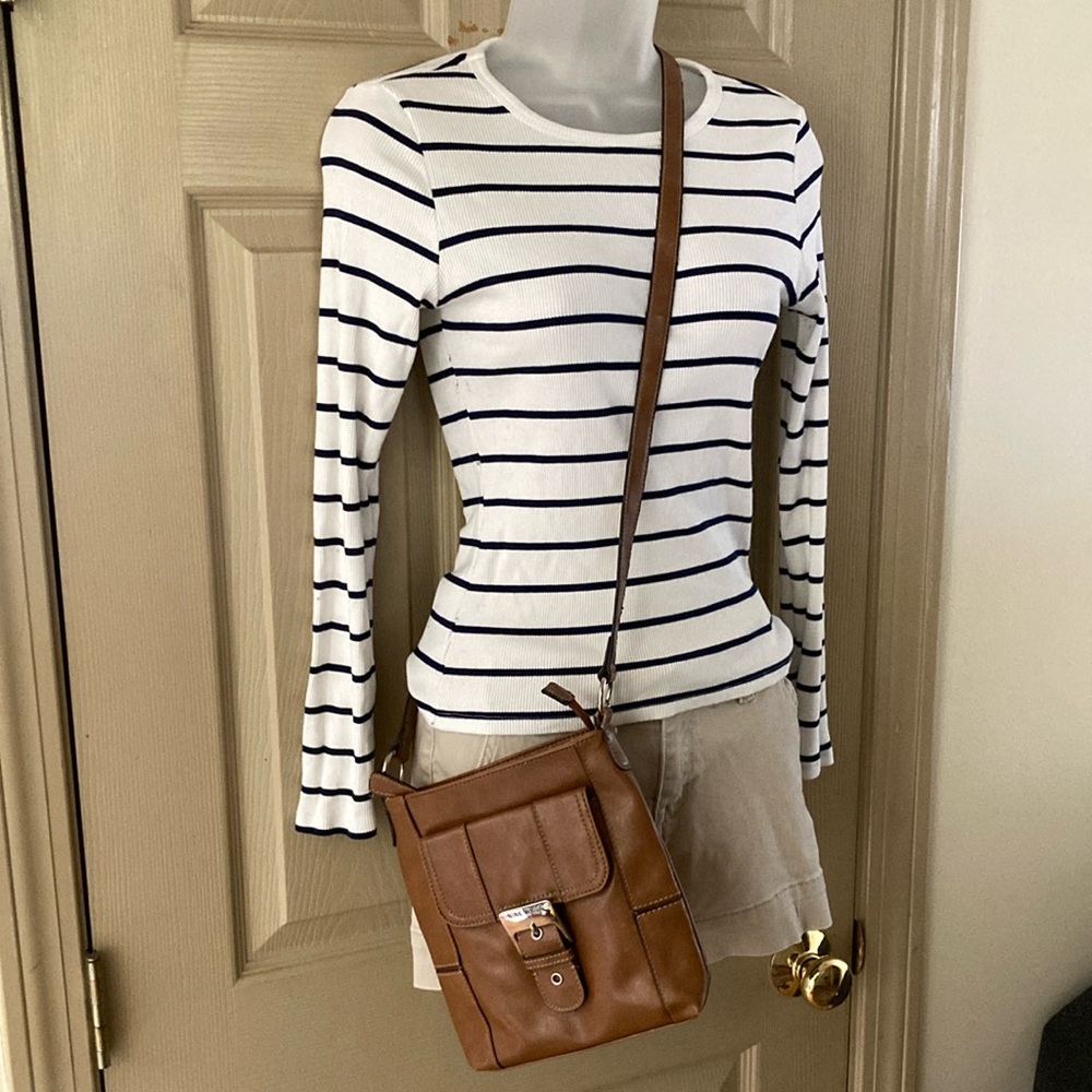 EUC Vintage Nine West light brown faux leather cross-body hand bag